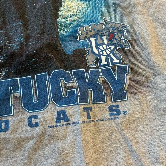 Vintage Nutmeg Mills Kentucky Wildcats 90s Basketball Final Four T-shirt Size M - Picture 2 of 5